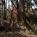 Нова снимка на Алисия Викандер като Лара Крофт в Tomb Raider