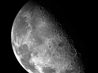 НАСА се готви да достигне (отново) Луната